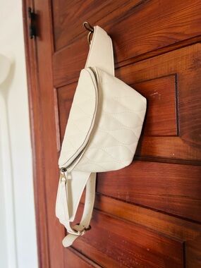 Cream Quilted Waist/Crossbody Bag